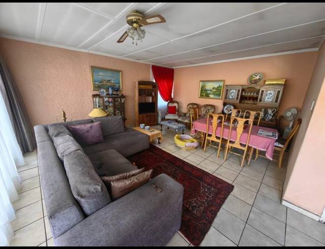 3 BEDROOM HOUSE FOR SALE IN VANDERBIJLPARK SW 1